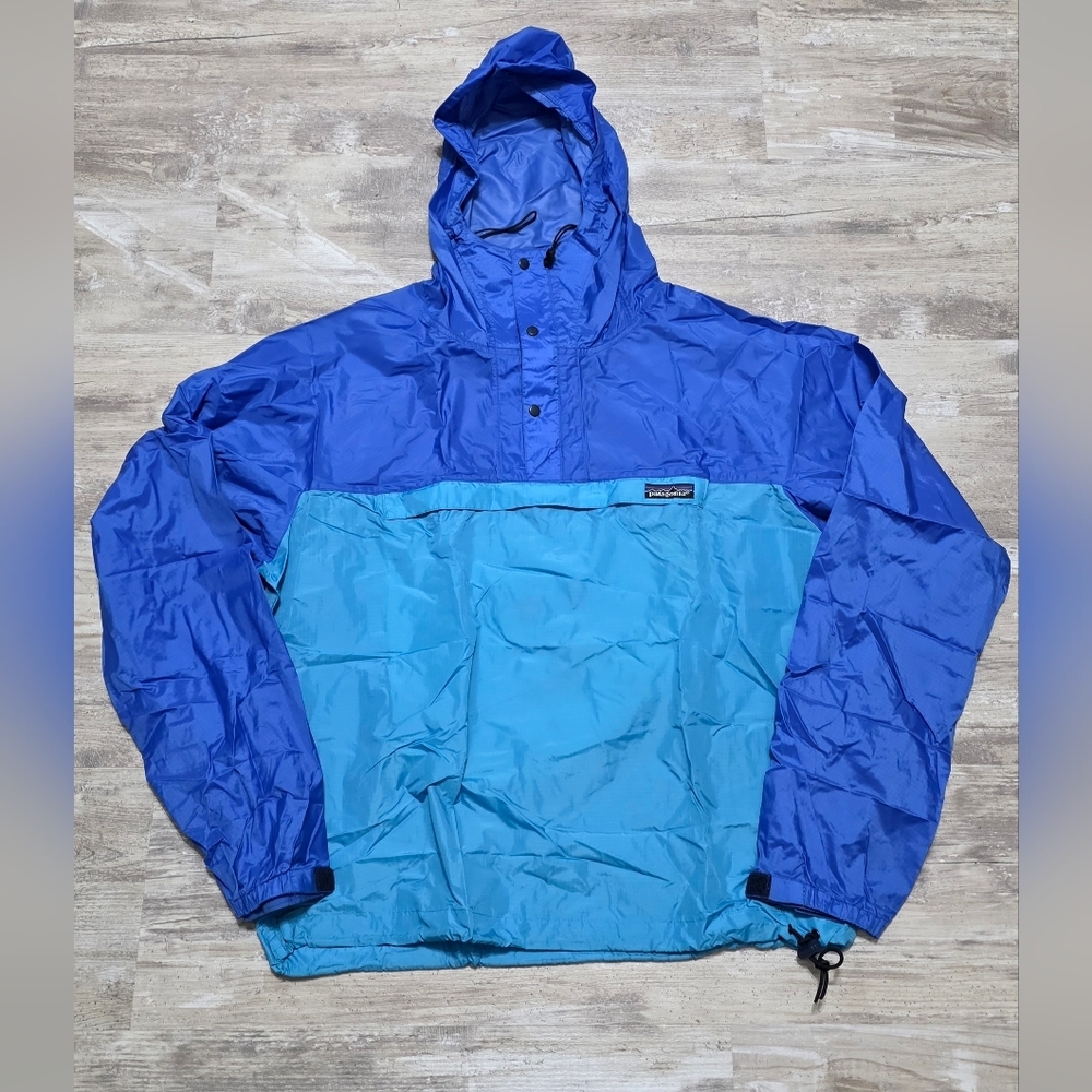 Patagonia Hooded Anorak Packable Windbreaker Pullover Snap Jacke…